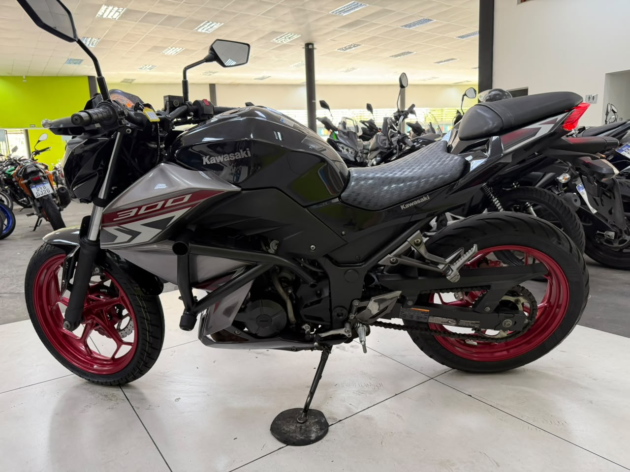 KAWASAKI Z300 ABS