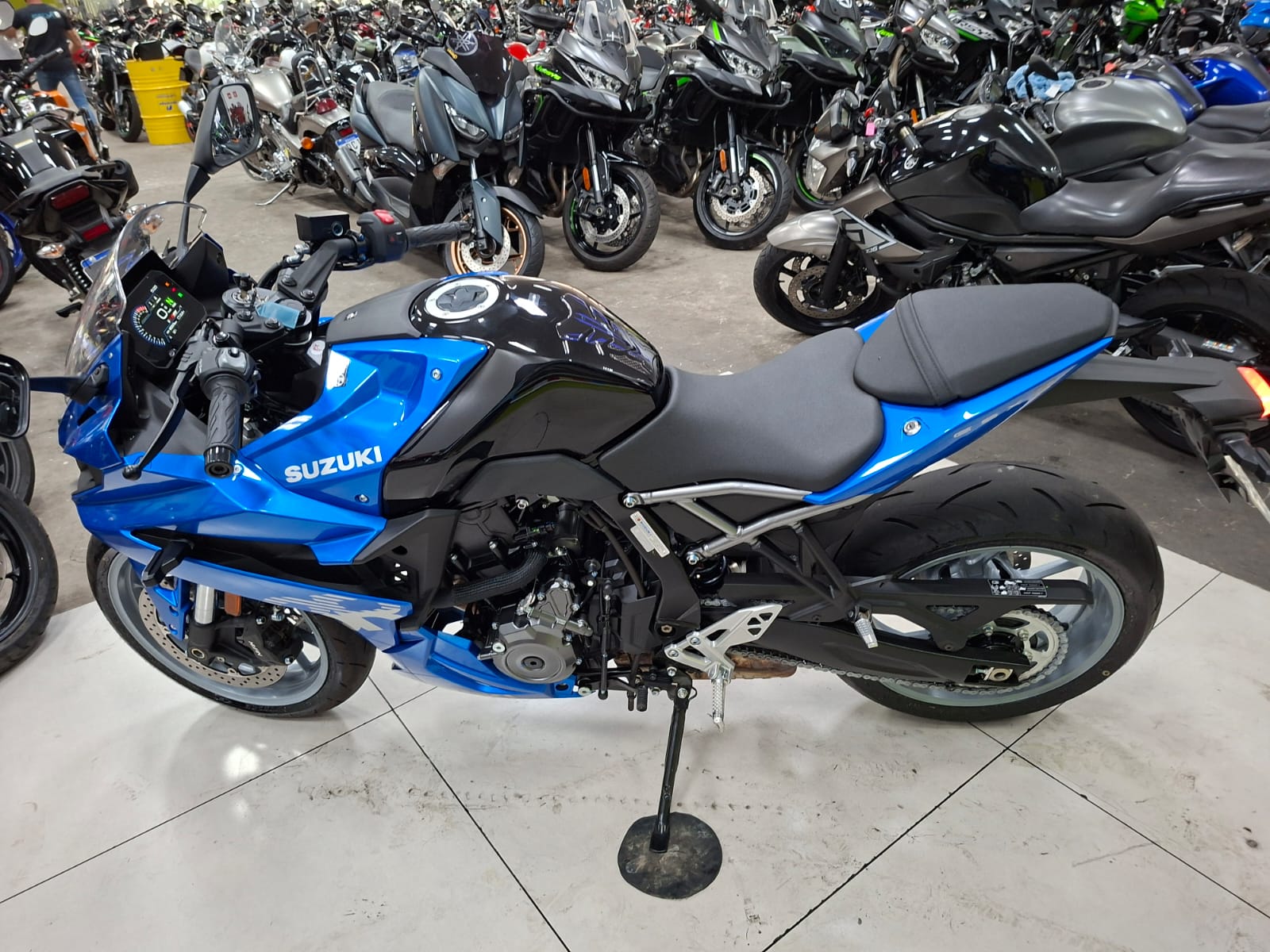SUZUKI GSX S1000 ABS