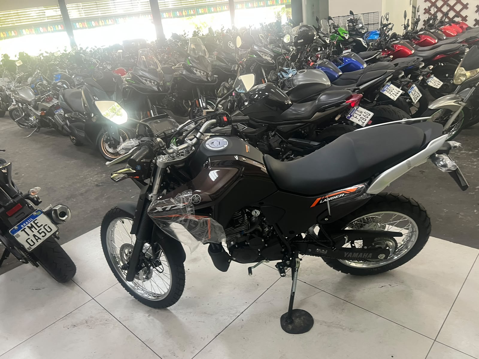 YAMAHA XTZ 250 LANDER CONNECTED