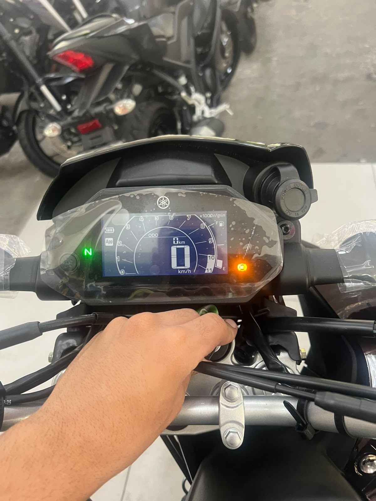 YAMAHA XTZ 250 LANDER CONNECTED
