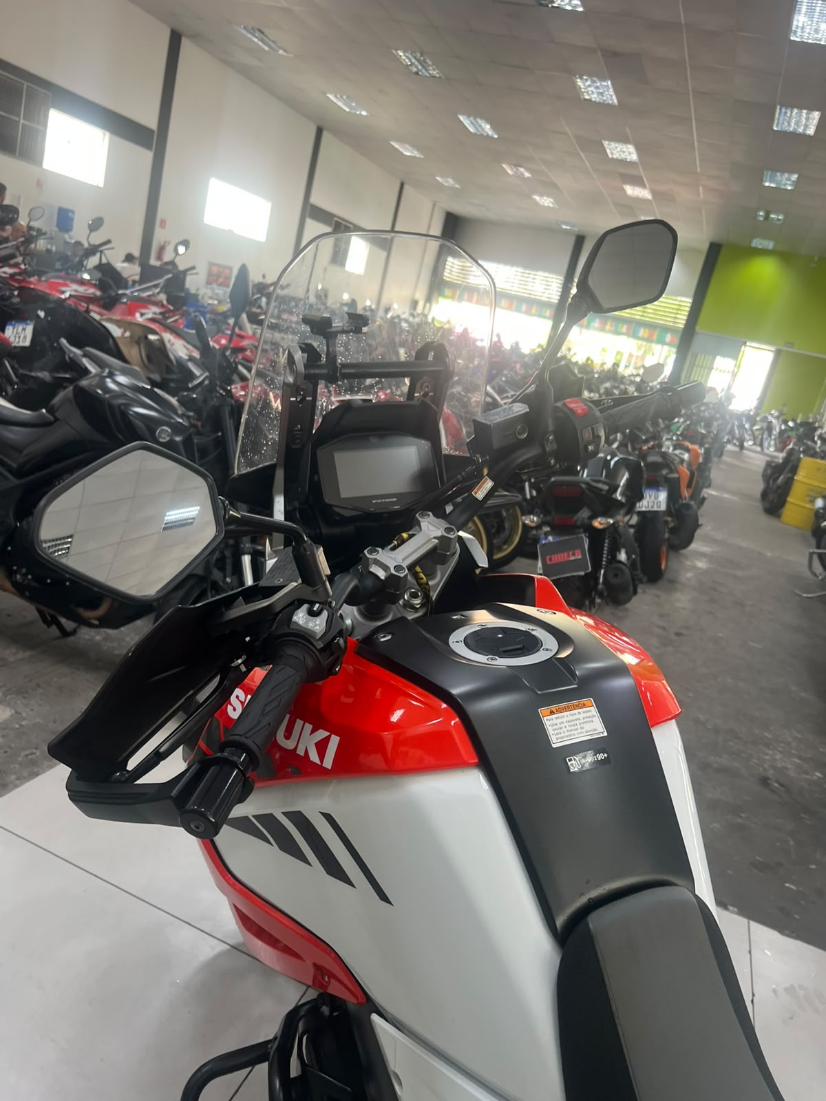 SUZUKI V-STROM 1050XT ABS