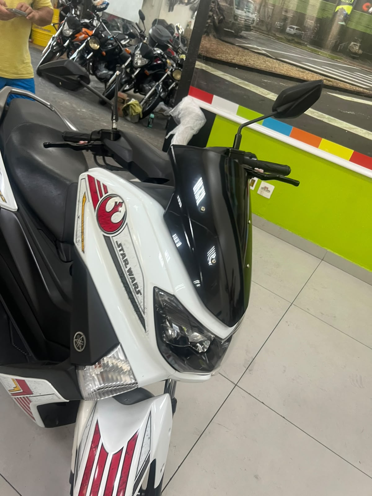 YAMAHA NMAX 160 ABS