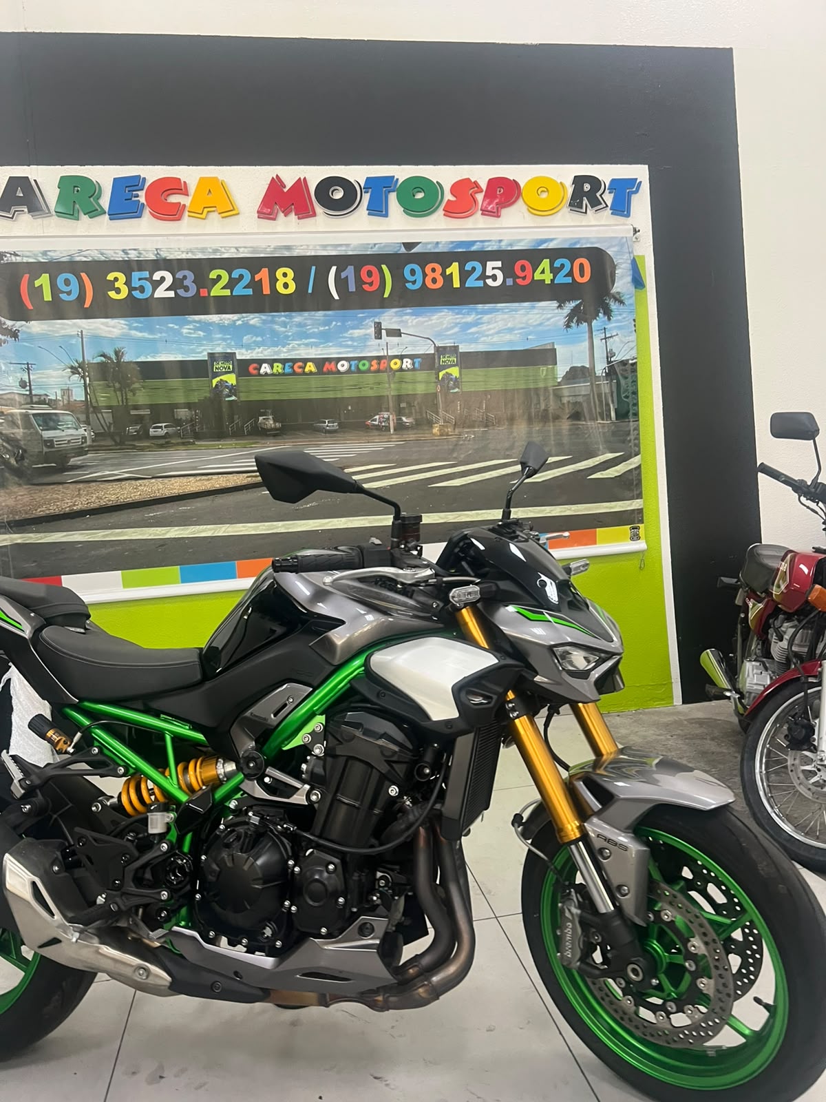 KAWASAKI Z900 R EDITION