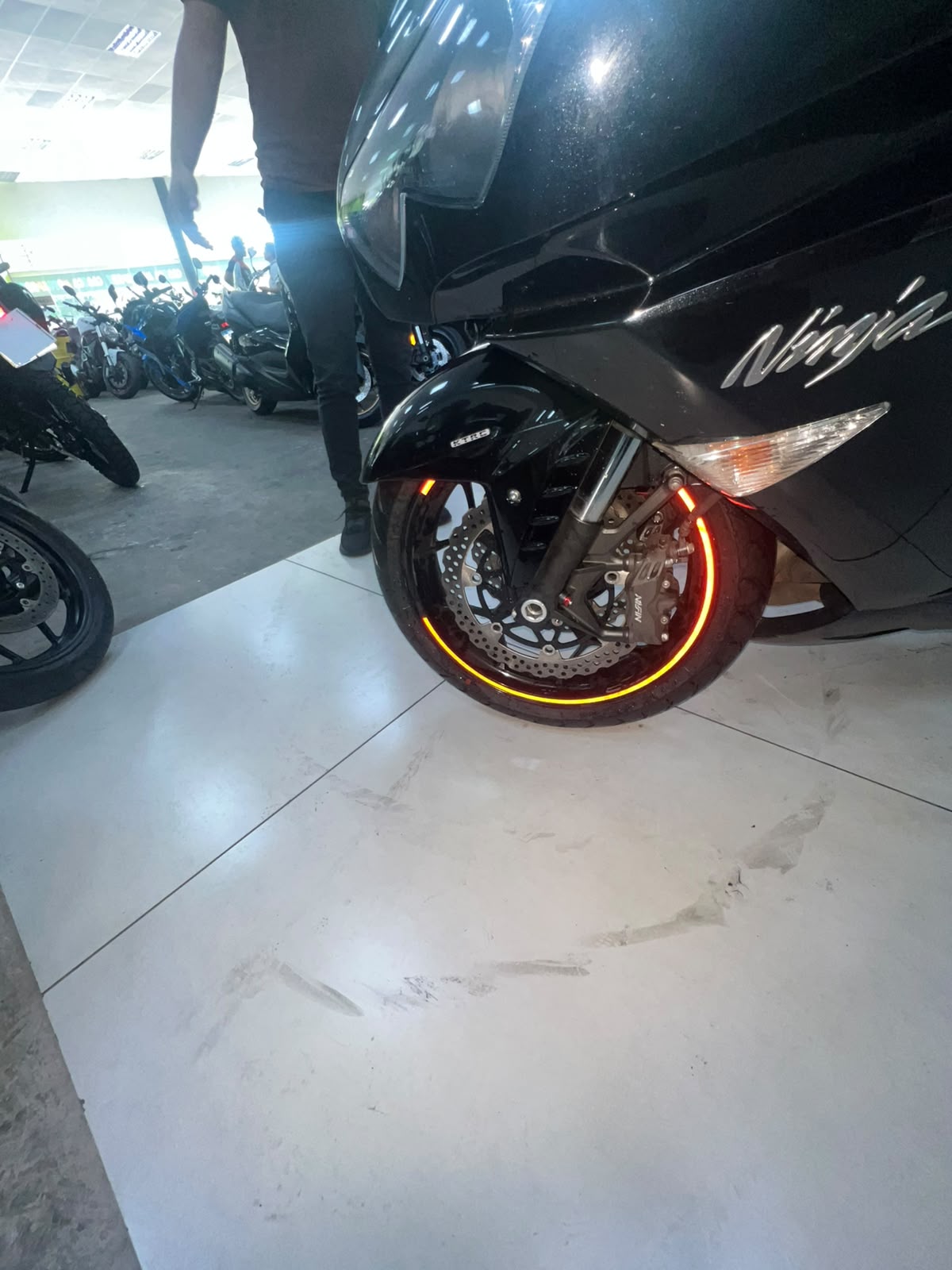 KAWASAKI NINJA ZX-14R