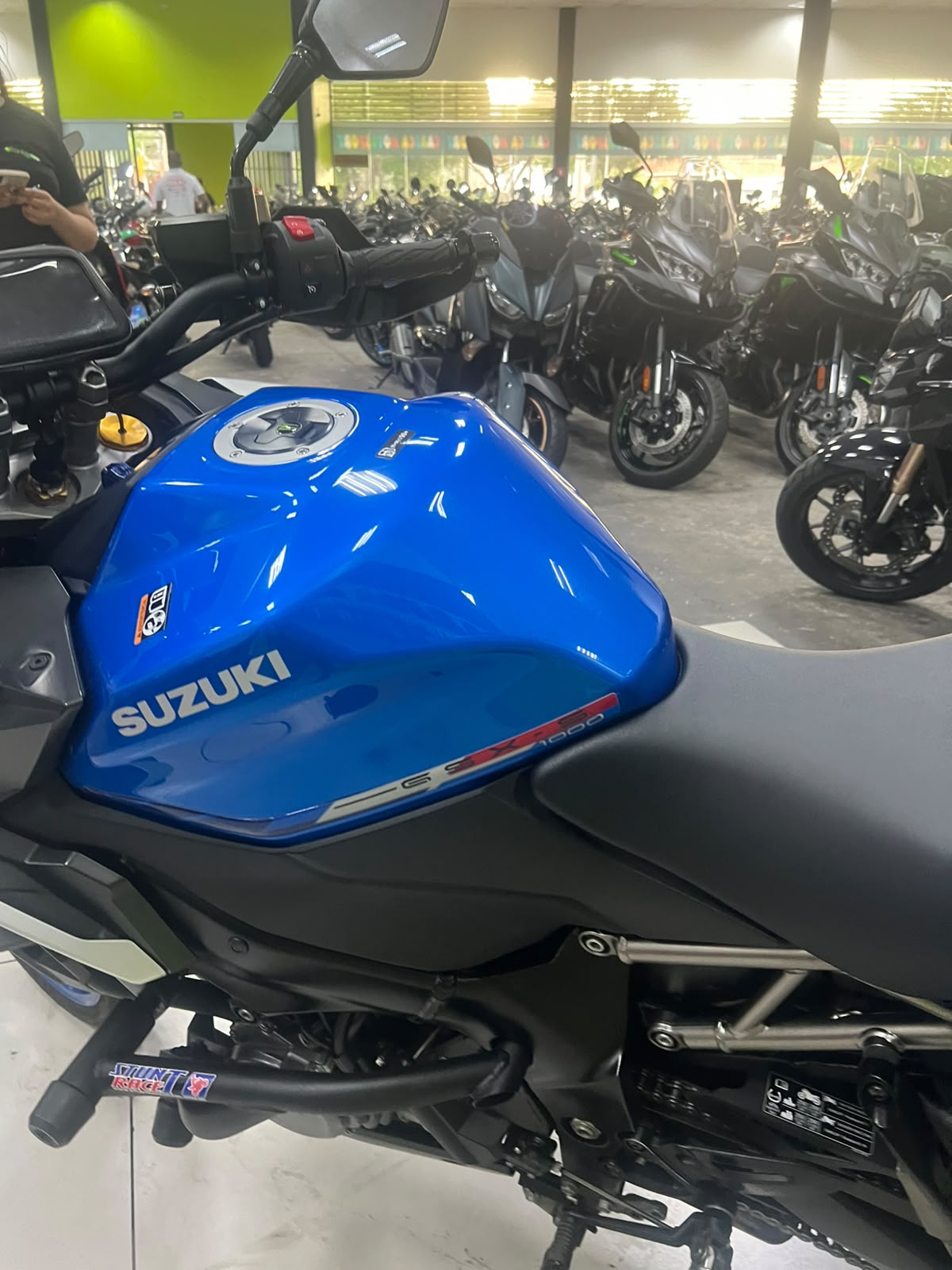 SUZUKI GSX S1000 ABS