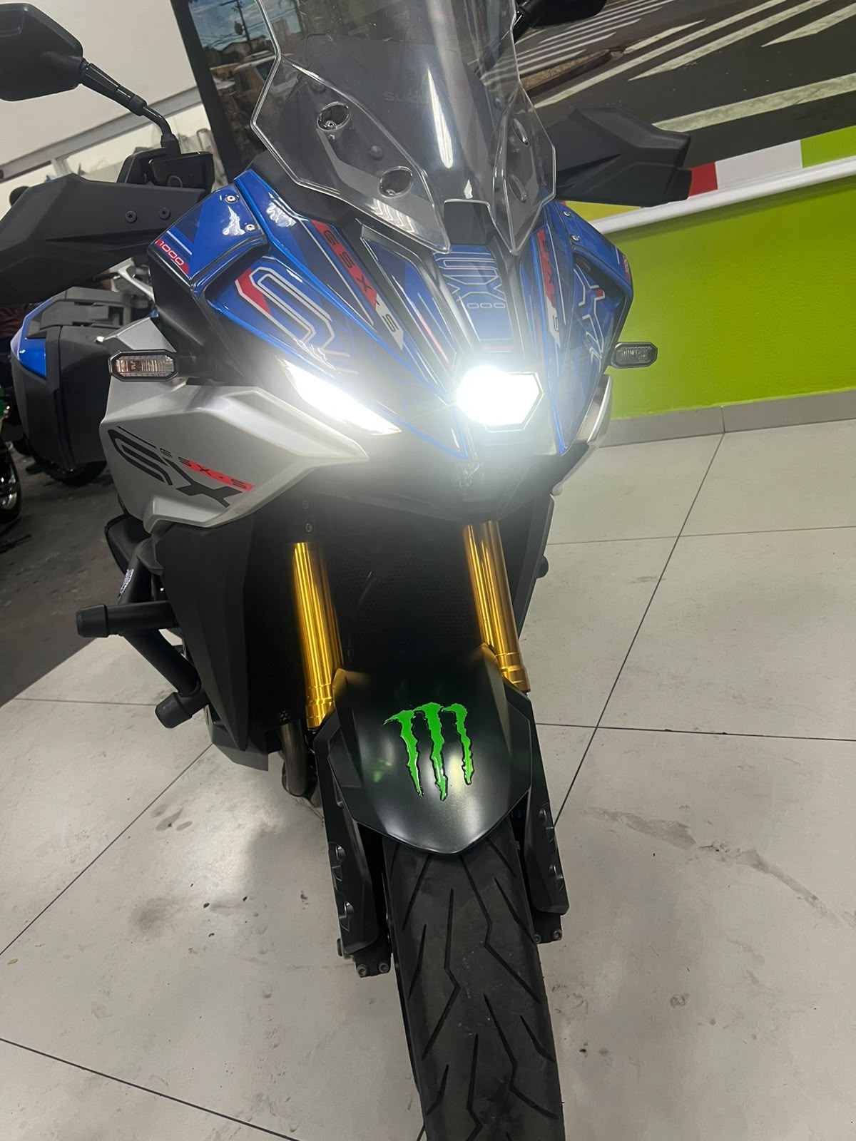 SUZUKI GSX S1000 ABS