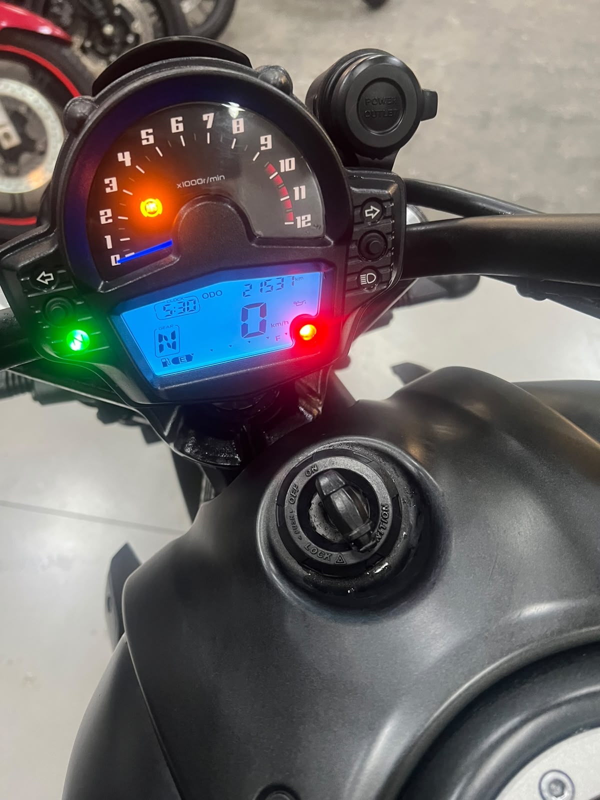 KAWASAKI VULCAN S ABS