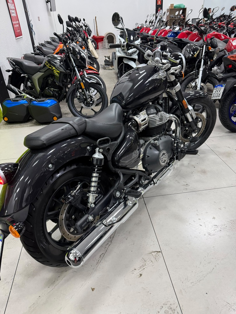 ROYAL ENFIELD SUPER METEOR 650