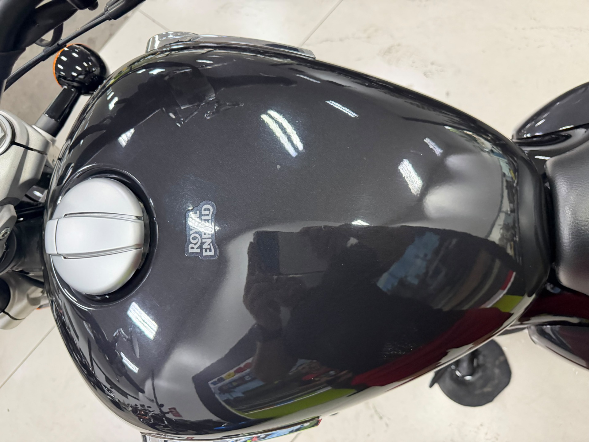 ROYAL ENFIELD SUPER METEOR 650