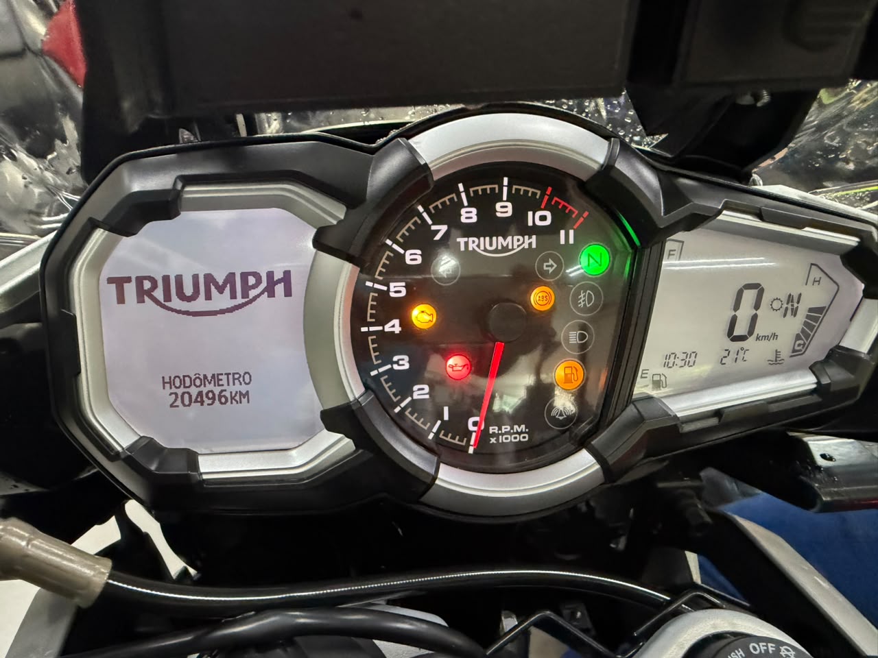 TRIUMPH TIGER 1200 XCX