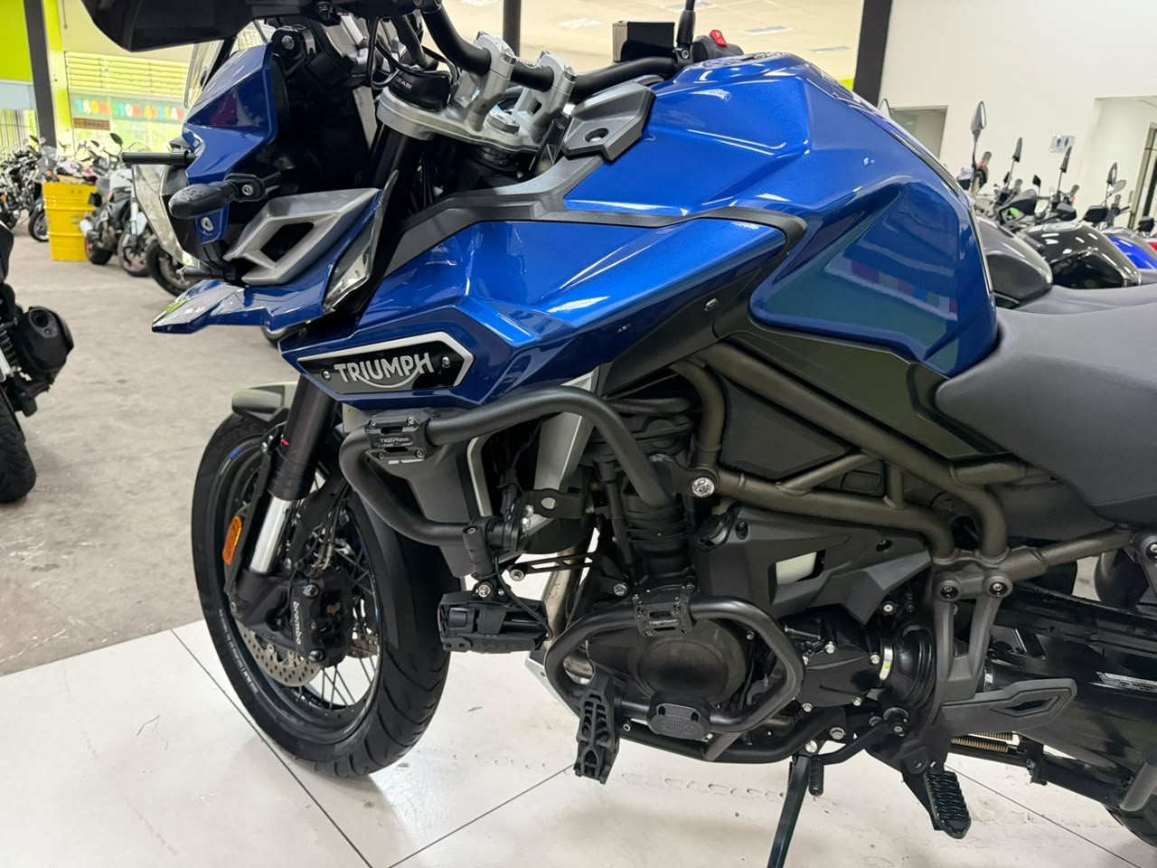 TRIUMPH TIGER 1200 XCX