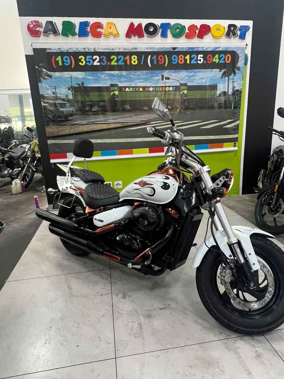SUZUKI BOULEVARD M800