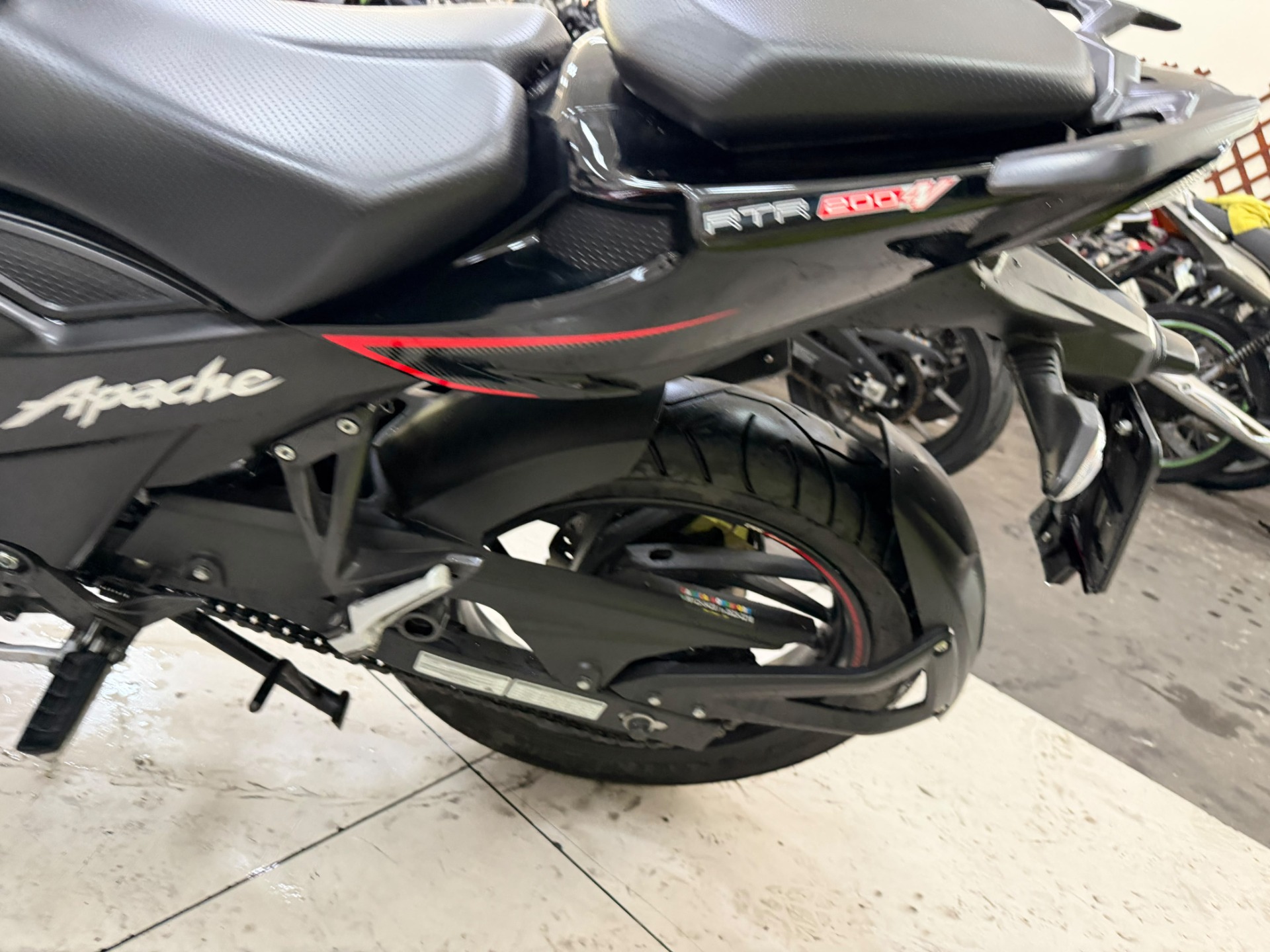 DAFRA APACHE RTR 200