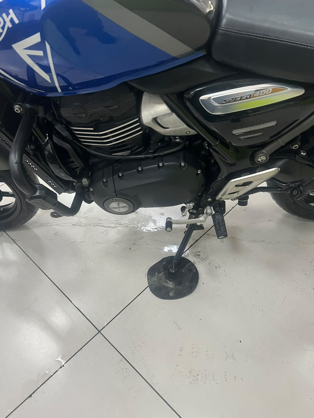 TRIUMPH SPEED 400