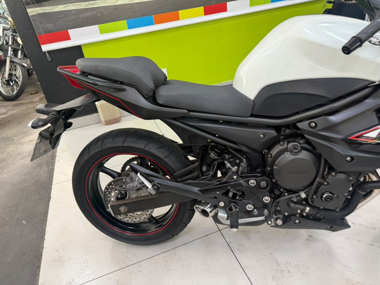 YAMAHA XJ6 F ABS