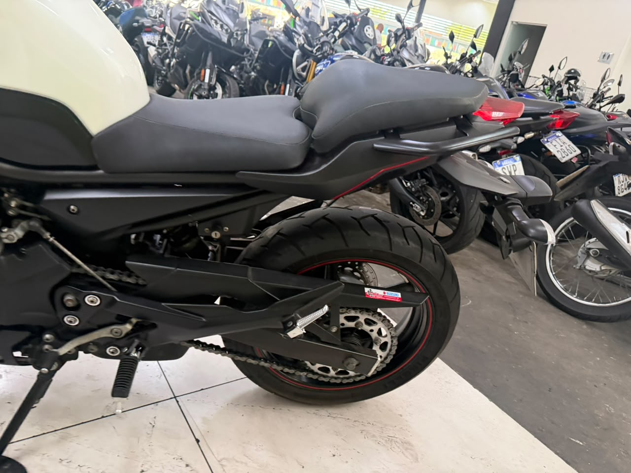 YAMAHA XJ6 F ABS