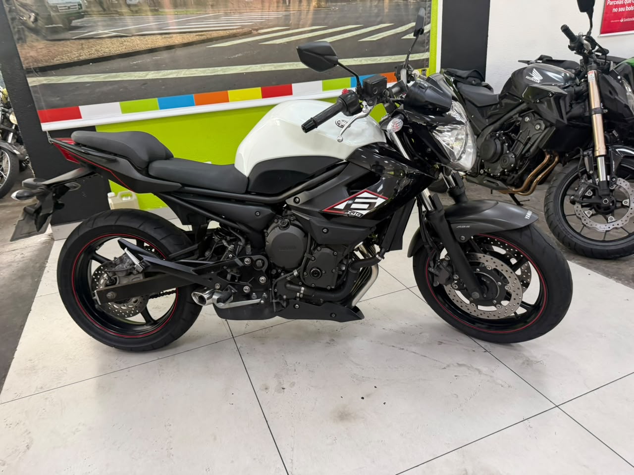 YAMAHA XJ6 F ABS