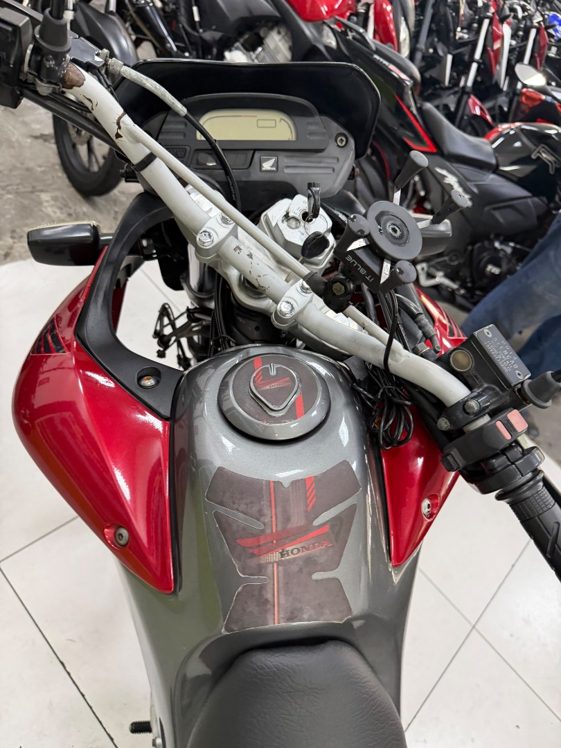 HONDA XRE 300 ABS