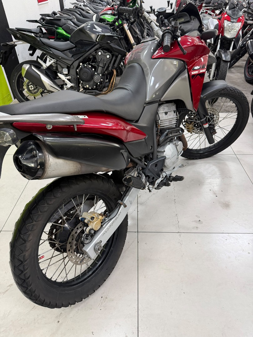 HONDA XRE 300 ABS