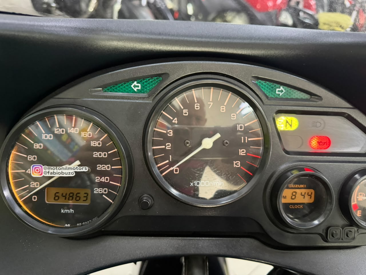 SUZUKI GSX 750 F