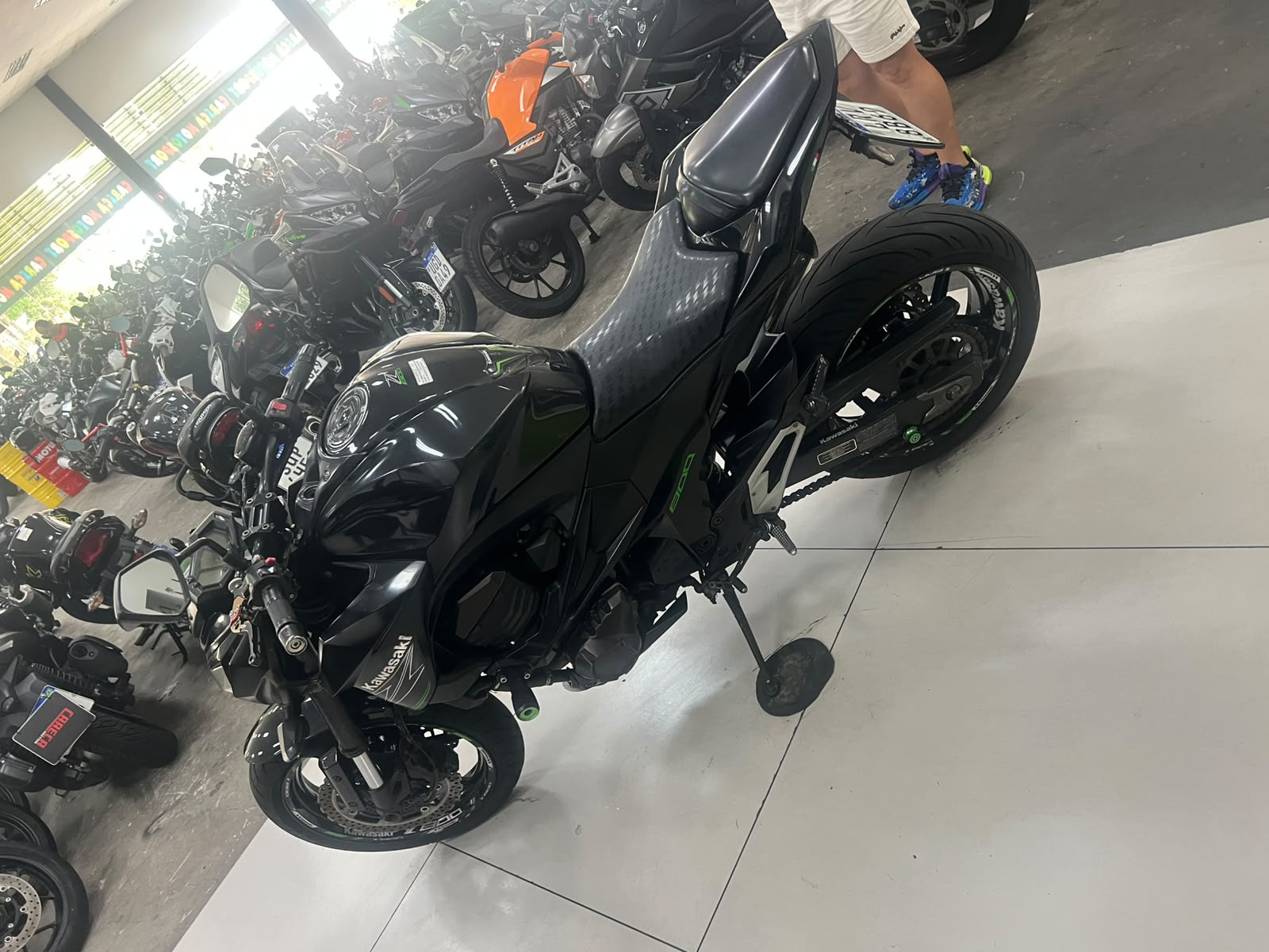 KAWASAKI Z800 ABS