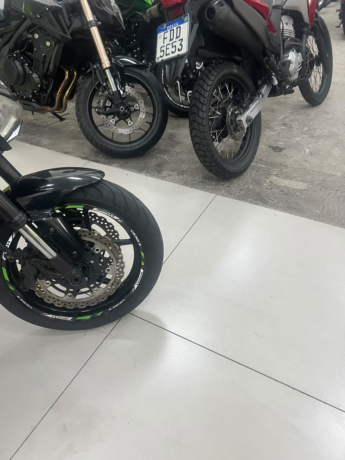 KAWASAKI Z800 ABS