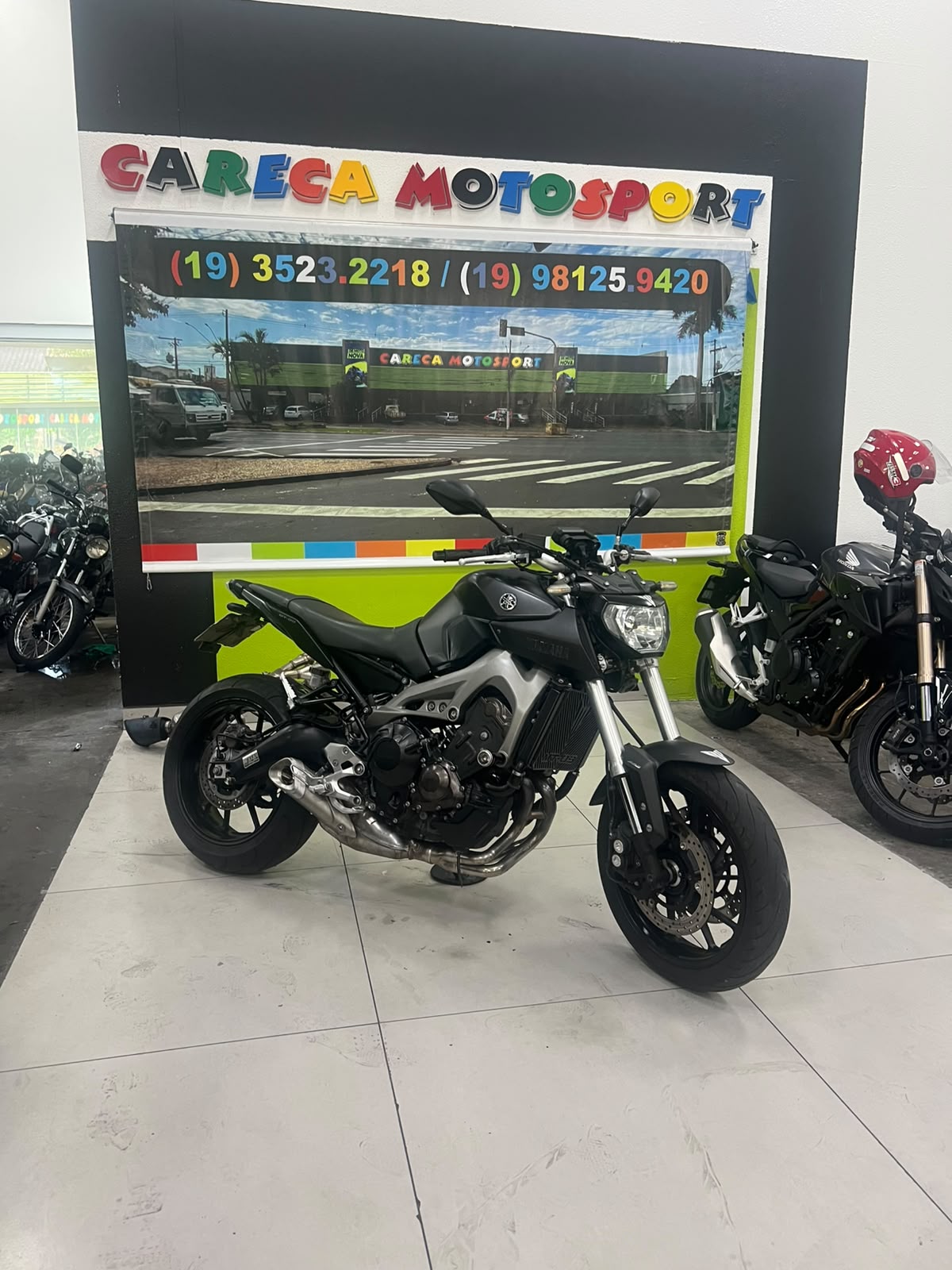 YAMAHA MT-09
