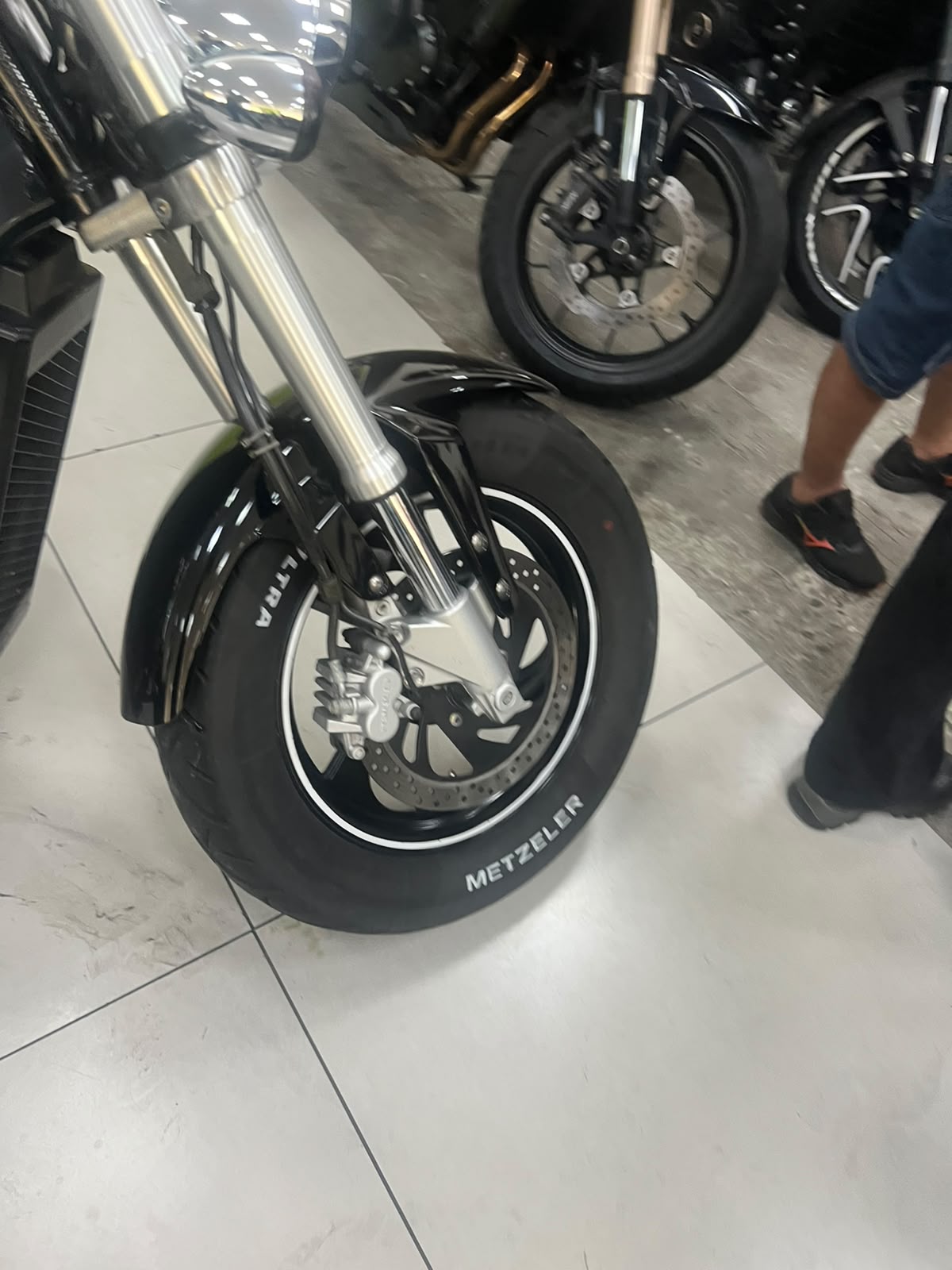 SUZUKI BOULEVARD M800
