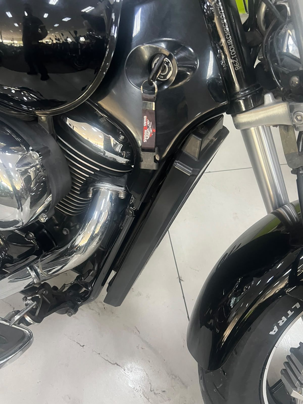 SUZUKI BOULEVARD M800
