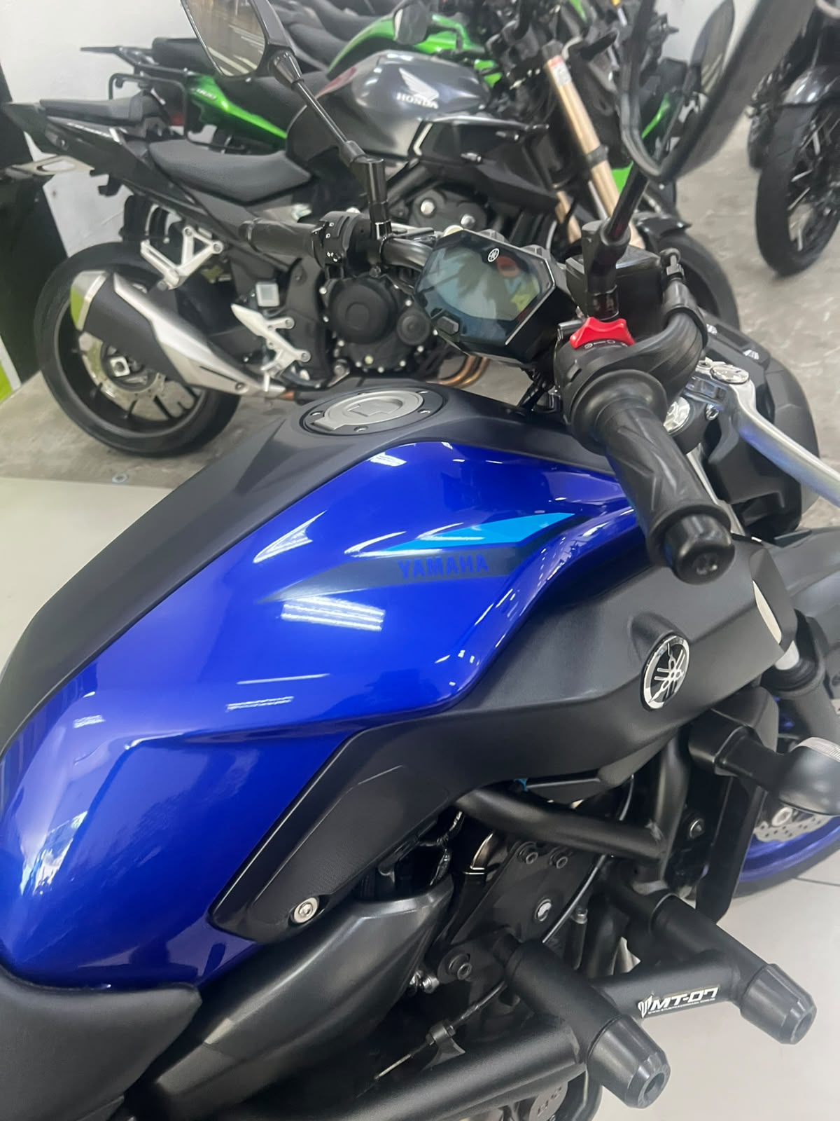 YAMAHA MT-07 ABS
