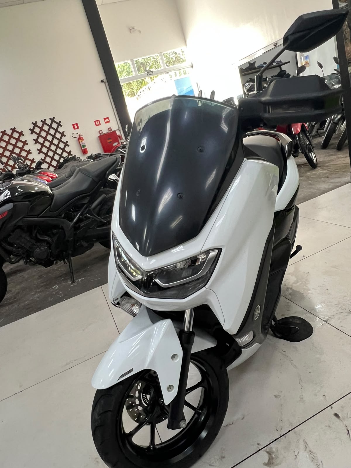 YAMAHA NMAX 160 ABS