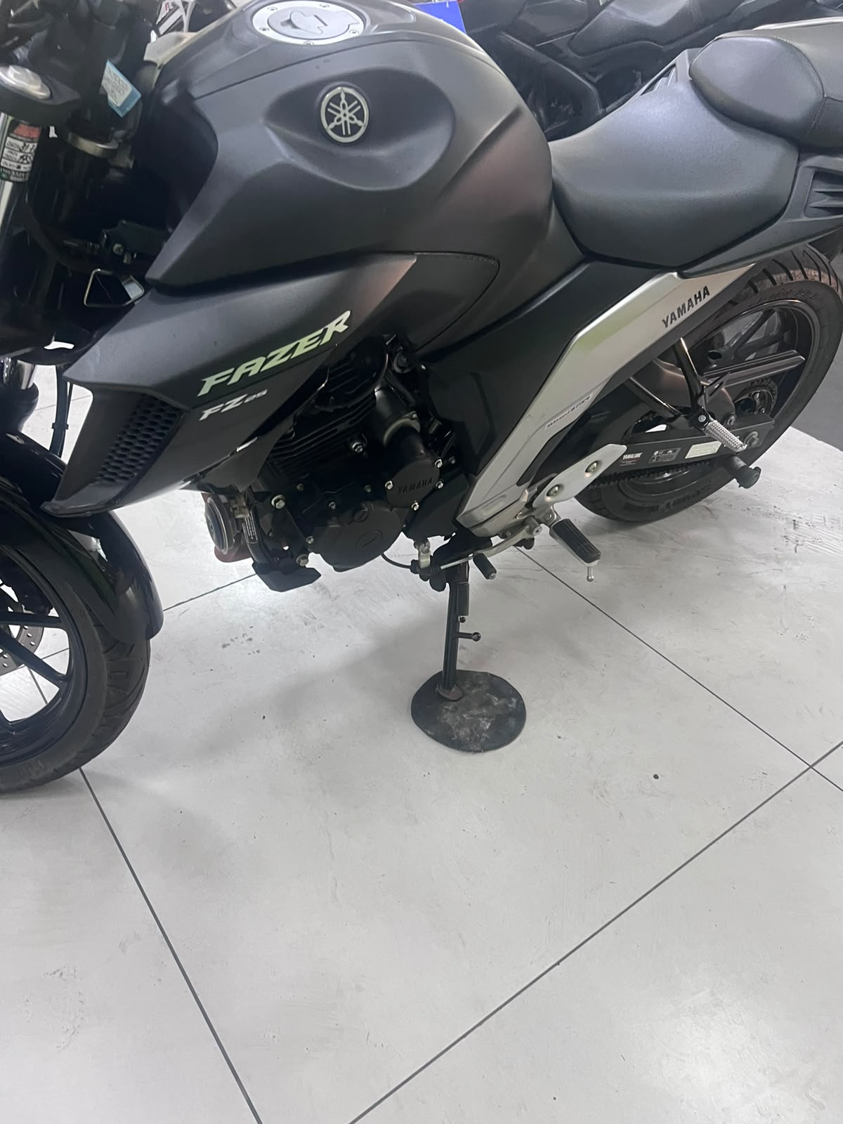 YAMAHA FAZER YS 250