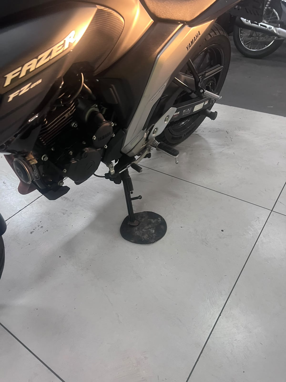 YAMAHA FAZER YS 250