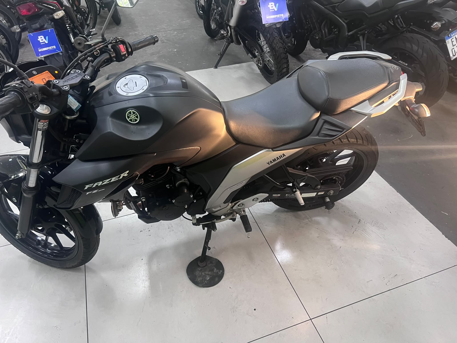 YAMAHA FAZER YS 250
