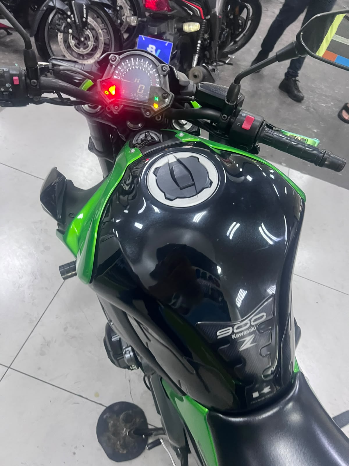 KAWASAKI Z900