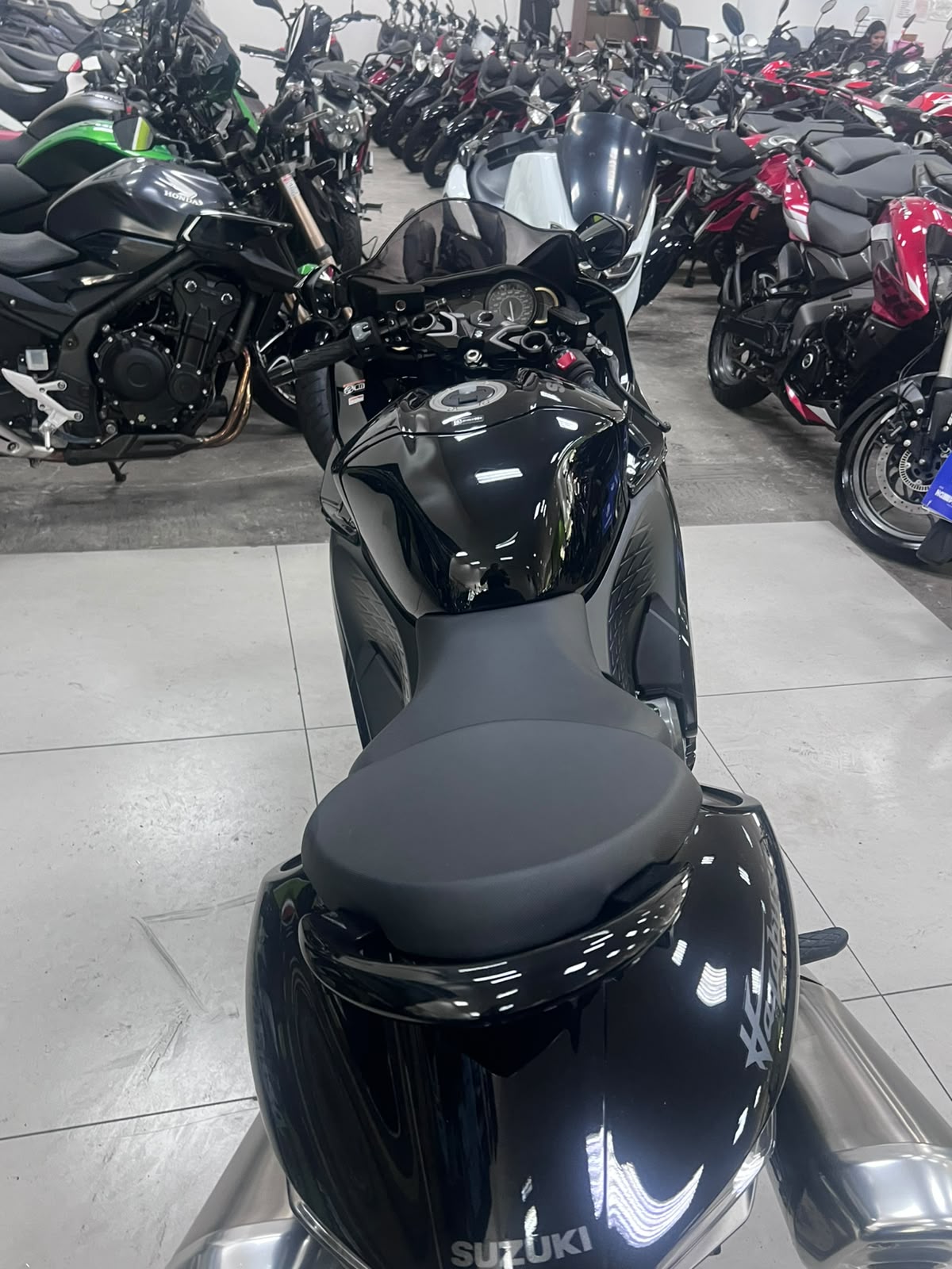 SUZUKI GSX 1300 R HAYABUSA