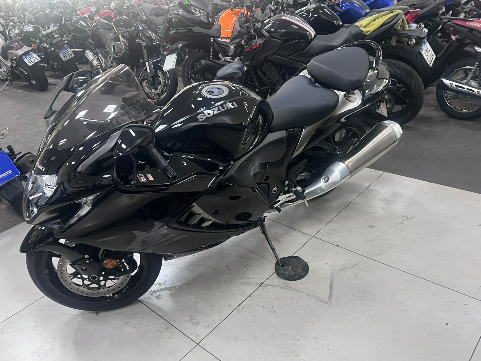 SUZUKI GSX 1300 R HAYABUSA