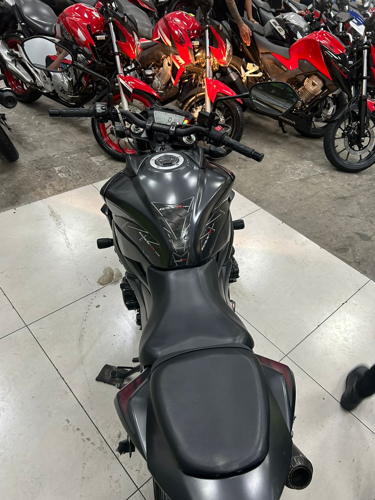 SUZUKI GSX S 750A