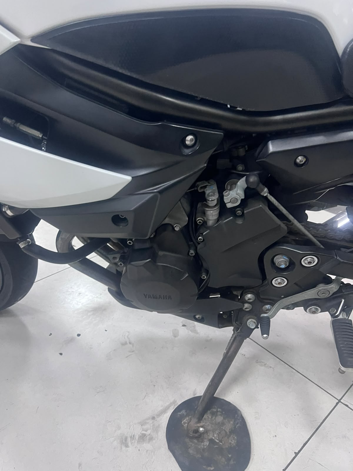 YAMAHA XJ6 N