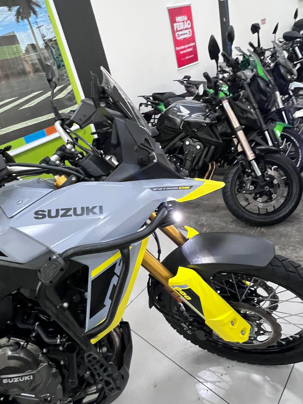 SUZUKI V-STROM 800 DE