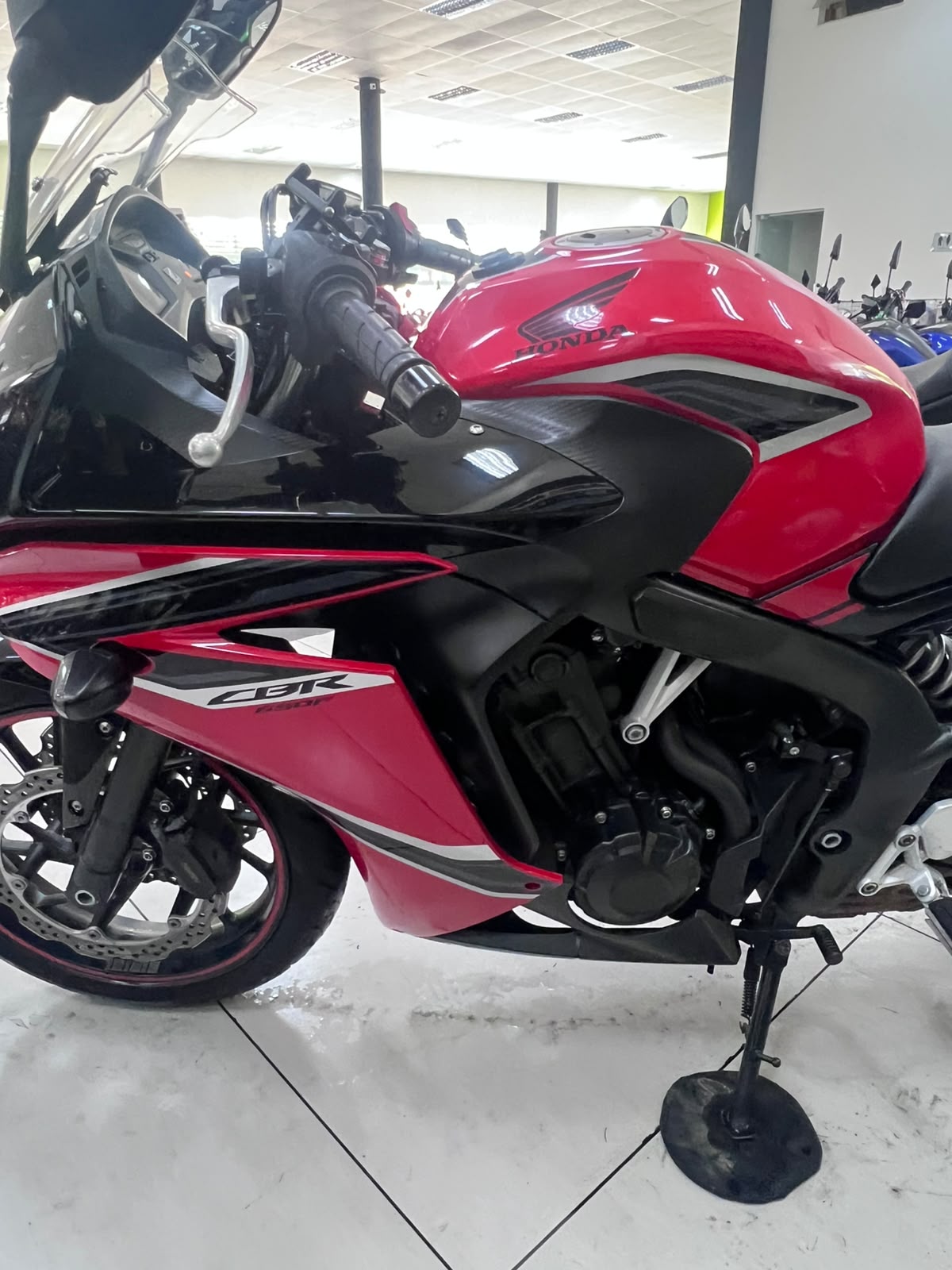 HONDA CBR 650F ABS
