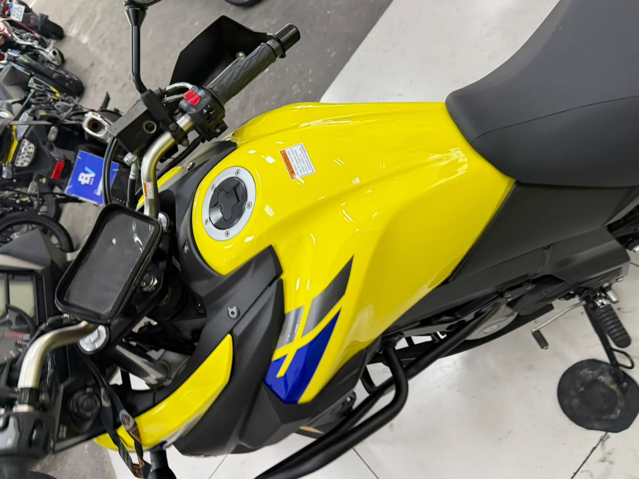 SUZUKI SUZUKI DL 650 XT V-STROM