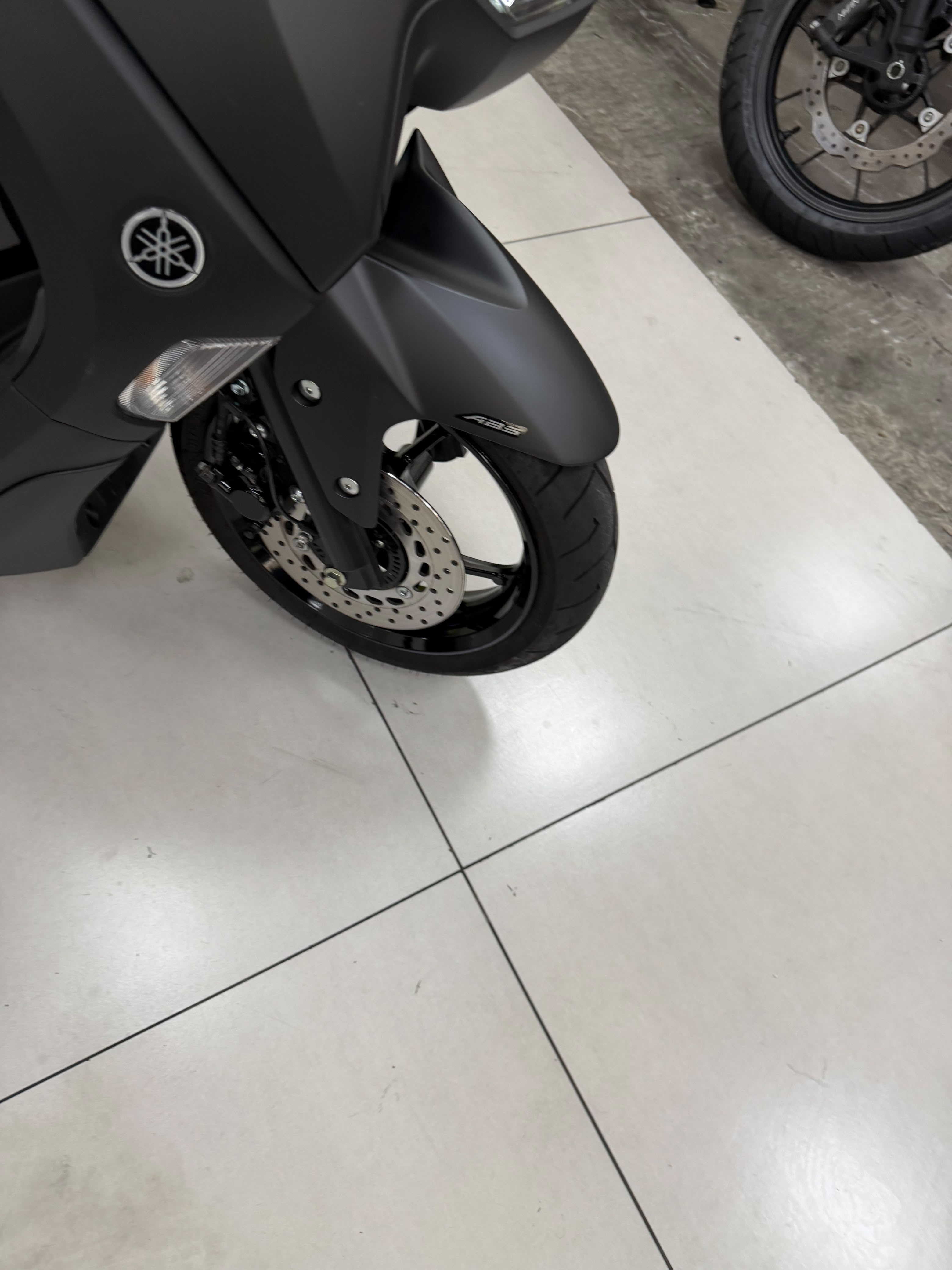 YAMAHA NMAX 160 ABS