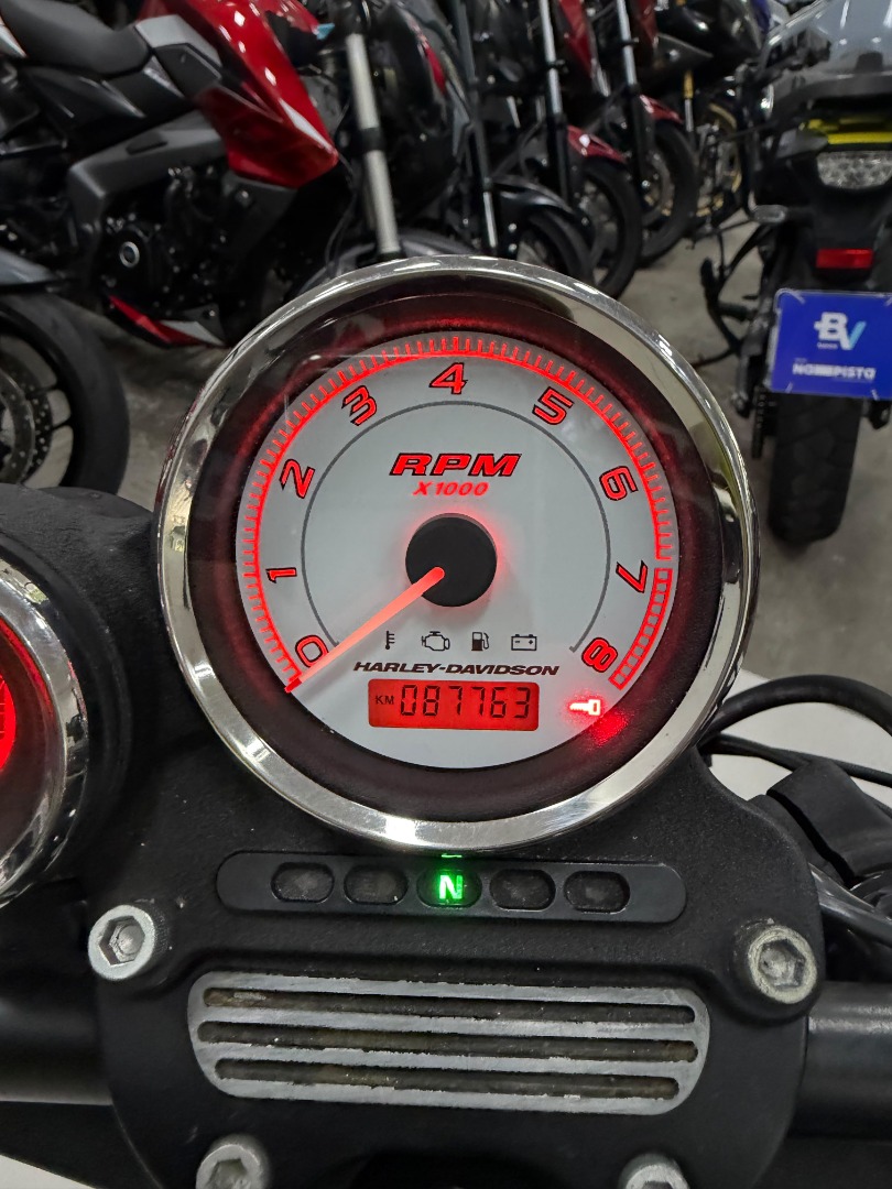 HARLEY-DAVIDSON SPORTSTER XR 1200x
