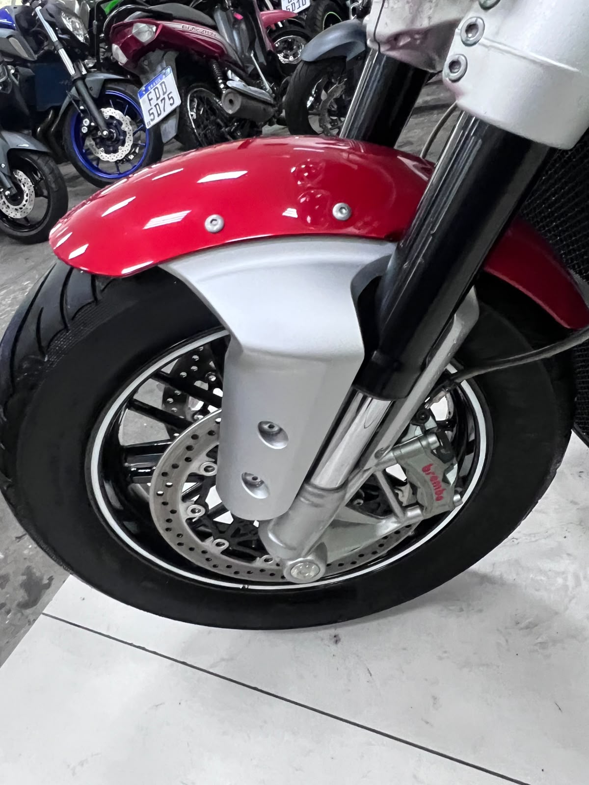 TRIUMPH ROCKET III R