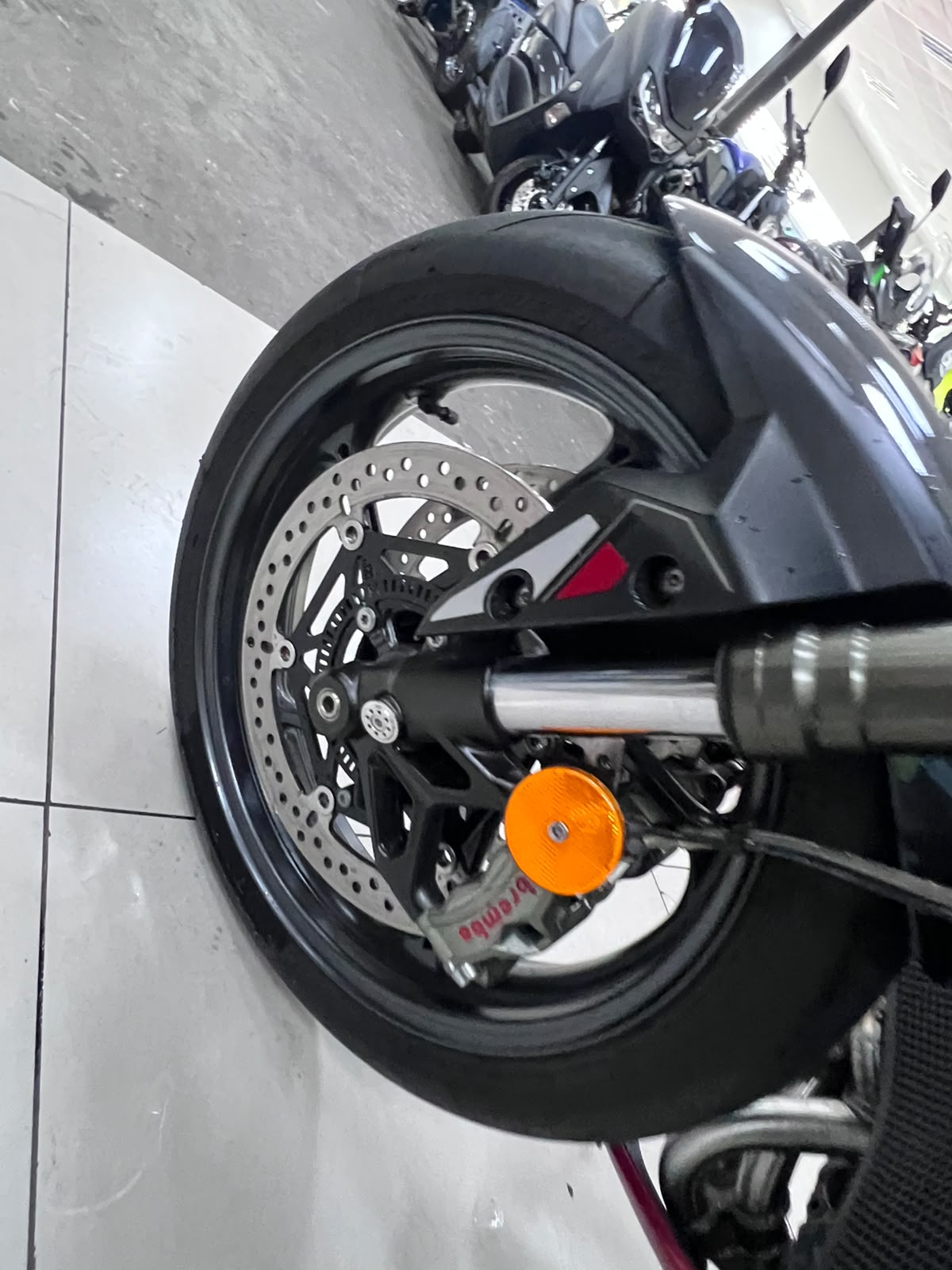 TRIUMPH STREET TRIPLE 765 RS