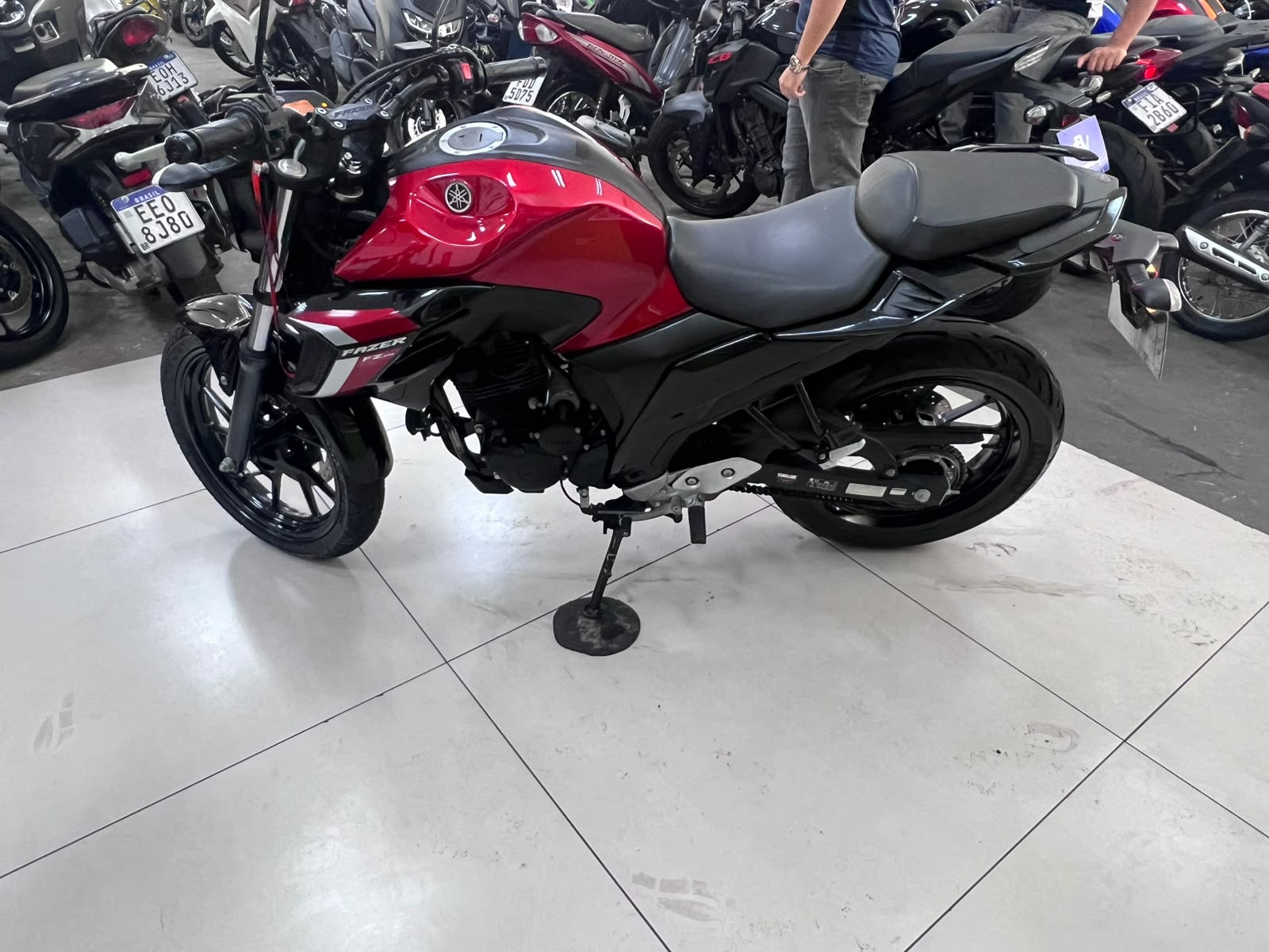 YAMAHA YS 250 FAZER ABS