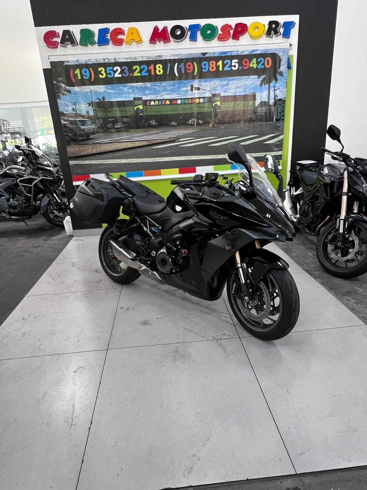 SUZUKI GSX-S1000 GT