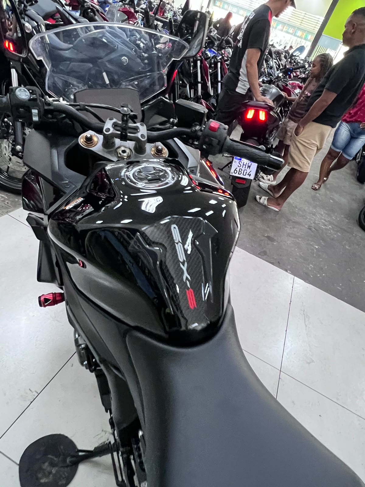 SUZUKI GSX-S1000 GT