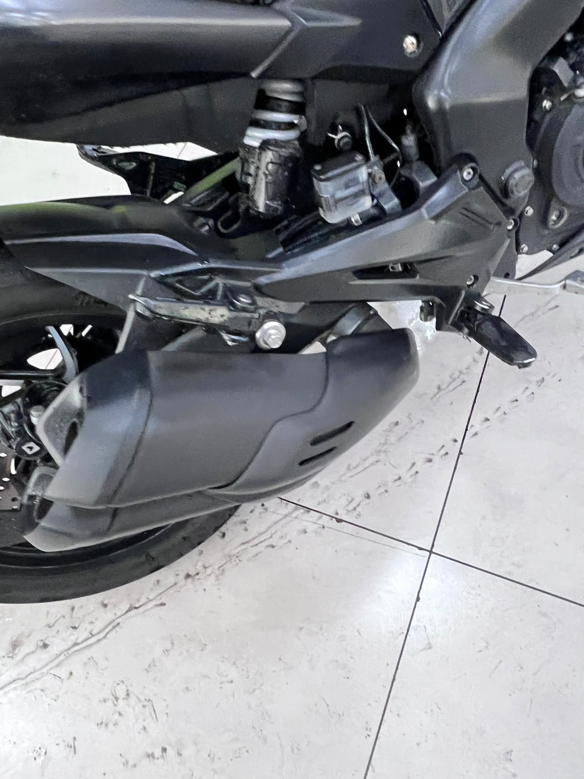 BAJAJ DOMINAR 400